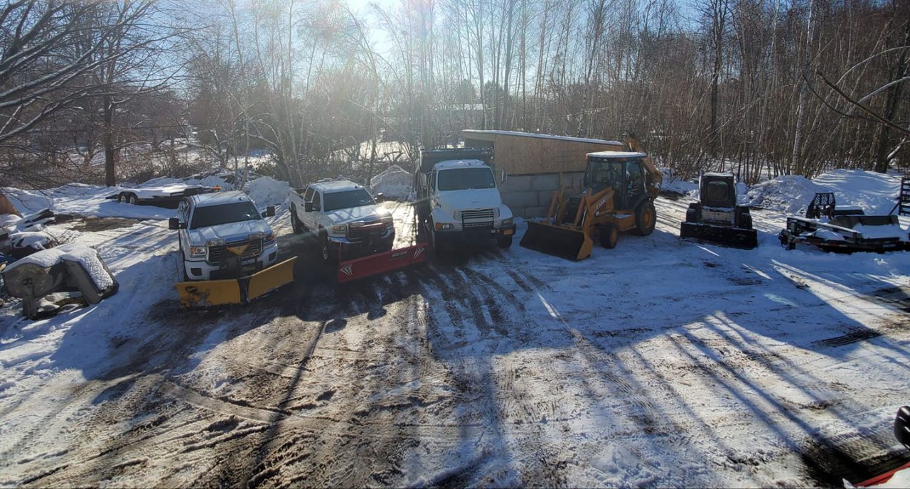 Commercial and Residential Snow Plowing