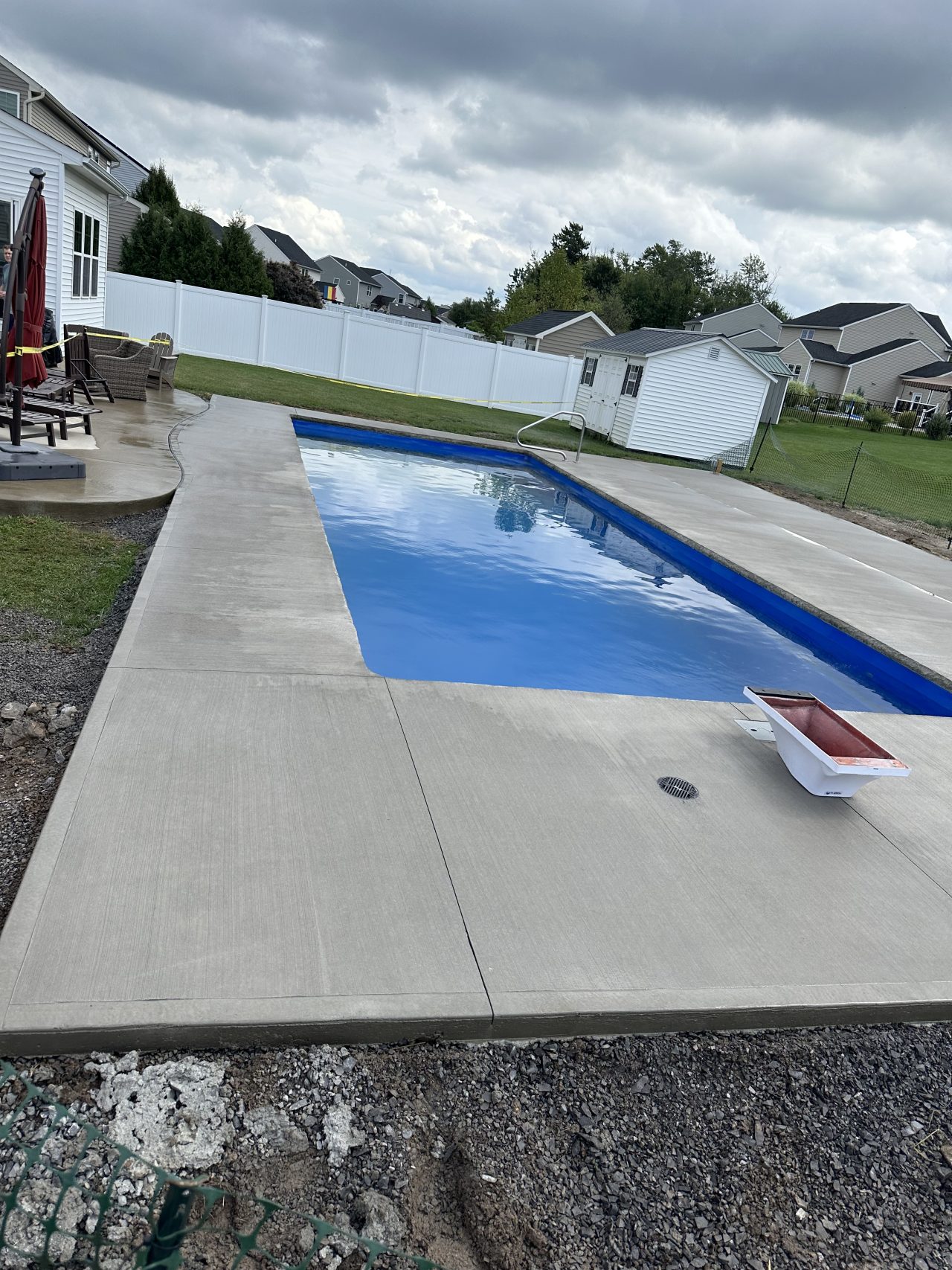 MIDDLEBURY Concrete Pool Deck Pour 01