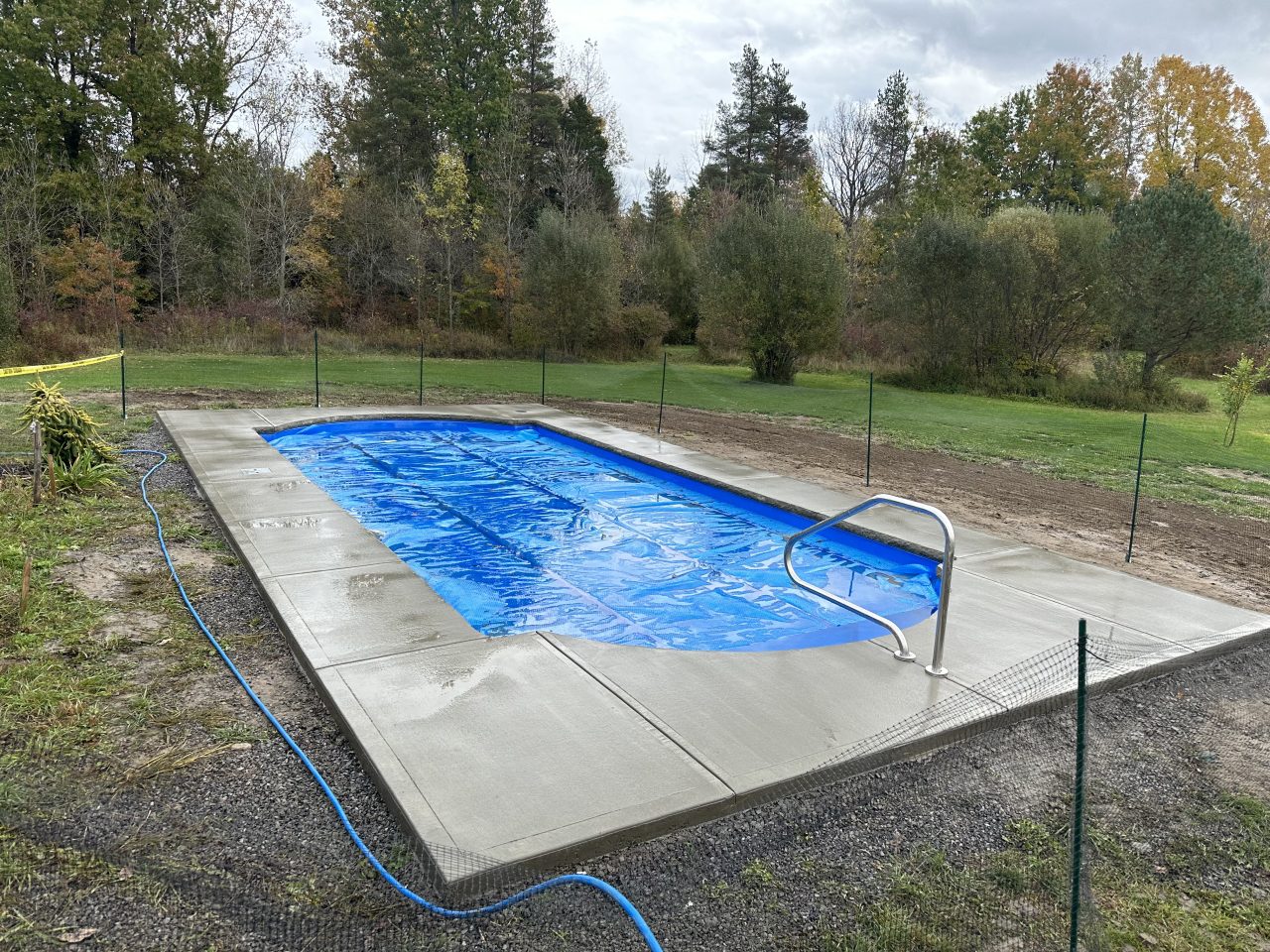 TONOWANDA CREEK RD Concrete Pool Deck Pour AFTER 01